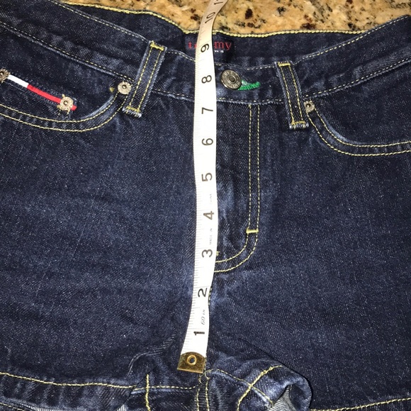 Tommy Jeans High Waisted Logo Shorts size 1 - Picture 4 of 6